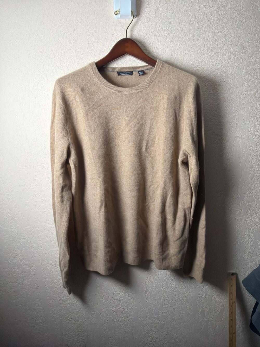 Saks Fifth Avenue 100% Cashmere Crewneck Sweater Men's Large Tan